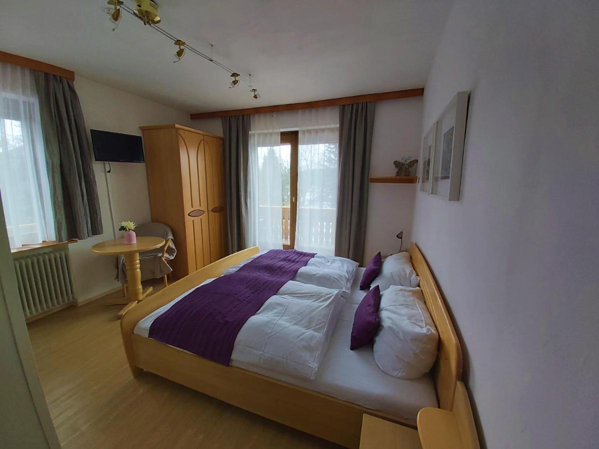 B&B Pension Karlsdorfer Hof 시보덴 외부 사진